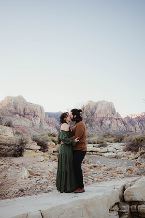 Couples Anniversary Portrait Ideas Las Vegas Wedding Photographe