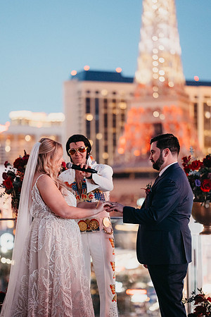 Cosmopolitan Las Vegas Rooftop Wedding Las Vegas Wedding and Elo