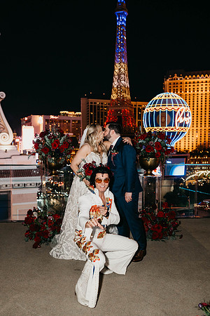 Cosmopolitan Las Vegas Rooftop Wedding Las Vegas Wedding and Elo