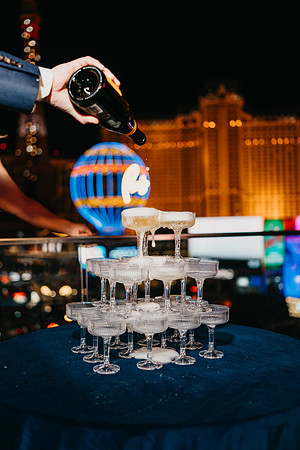 Cosmopolitan Las Vegas Rooftop Wedding Las Vegas Wedding and Elo
