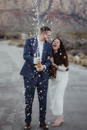 How to Elope at Red Rock Canyon Las Vegas Elopement Photographer