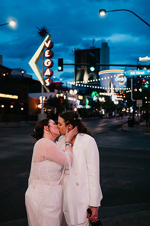 Las Vegas Elopement Versus Micro-Wedding Las Vegas Wedding and E