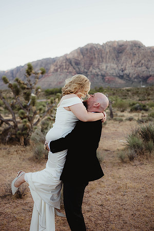 Chapel of the Flowers elopement Las Vegas Wedding and Elopement